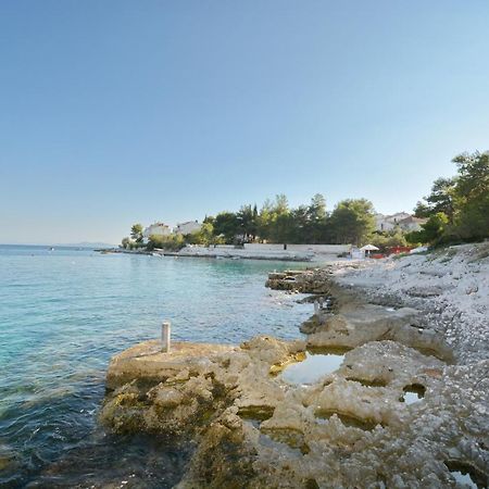 Apartmani Irena Ciovo โตรกีร์ ภายนอก รูปภาพ